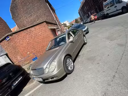Mercedes-Benz Classe E E 200 2.1 CDI 122