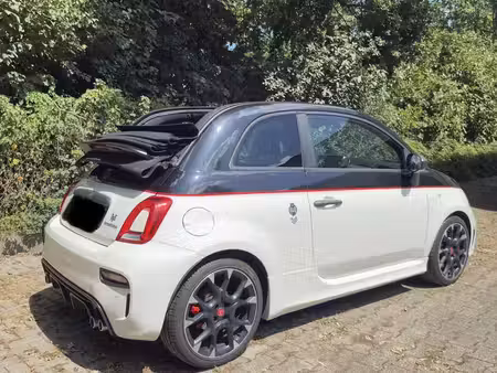 Abarth 595 1.4 180 Competizione