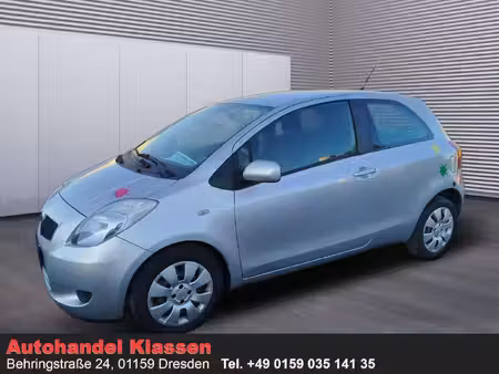 Toyota Yaris 1.3 VVT-i 87