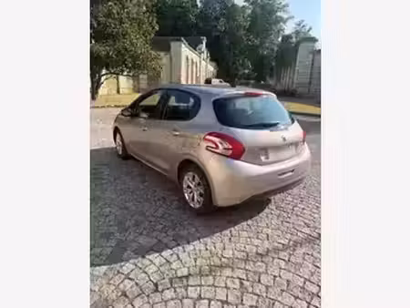 Peugeot 208 1.2 PureTech 82 Active