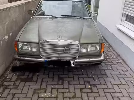 Mercedes-Benz Classe E E 230