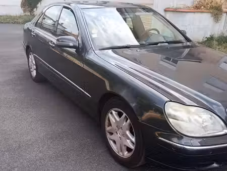 Mercedes-Benz Classe E E 320