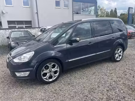 Ford Galaxy V6 2.2 TDCi 200 Titanium