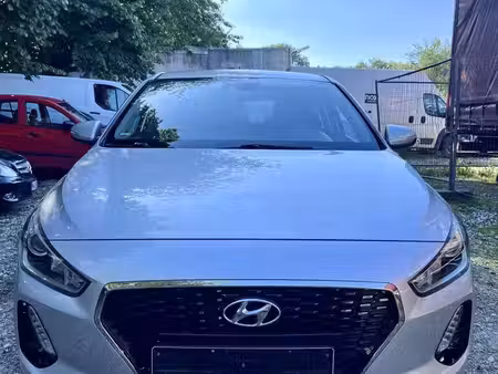 Hyundai i30 1.4 100
