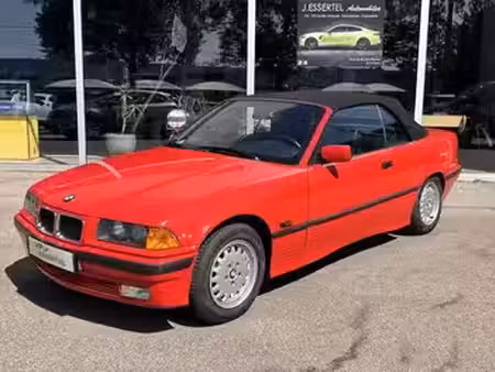 BMW Série 3 318i 1.8 115