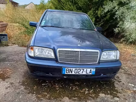 Mercedes-Benz Classe E E 200 129 Elegance