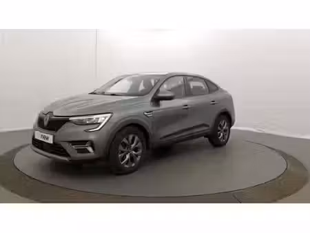 Renault Arkana E-Tech 1.6 145 Evolution
