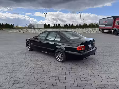 BMW Série 5 M5 V10 5.0 507