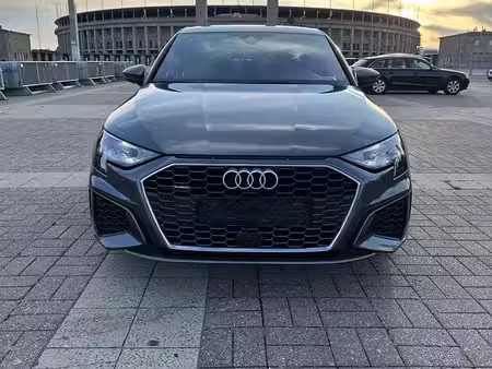 Audi A3 2.0 TFSI 200 S line quattro