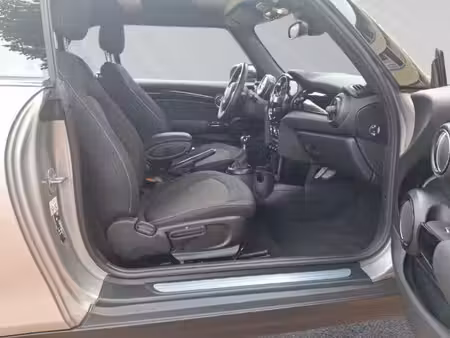 Mini Cabrio Cooper 1.5 136 Essential