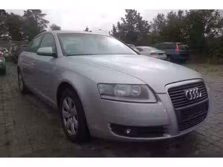 Audi A6 V6 2.4 177