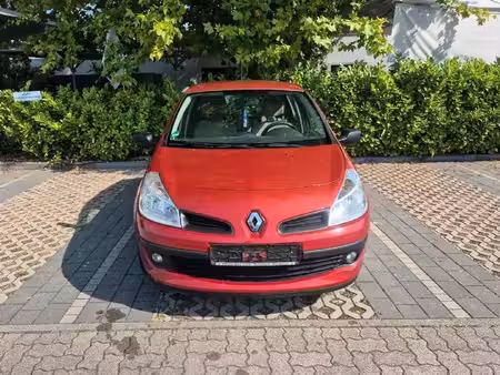 Renault Clio 1.4 75 Initiale