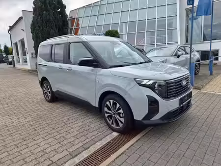 Ford Tourneo Courier 1.0 126 Titanium