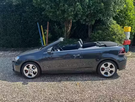 Volkswagen Golf GTI 2.0
