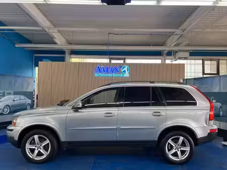 Volvo XC90 D5 2.4 185 Momentum 4x4