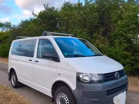 Volkswagen Transporter T5 2.0 TDI 140