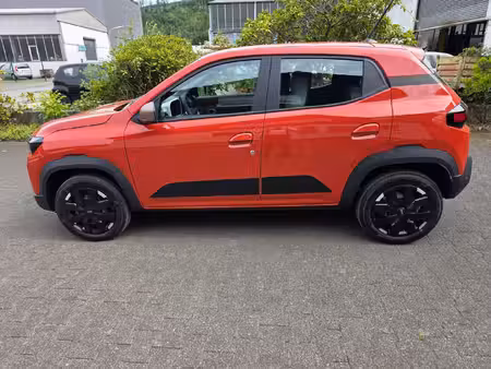 Dacia Spring 100