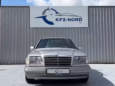 Mercedes-Benz Classe E E 220