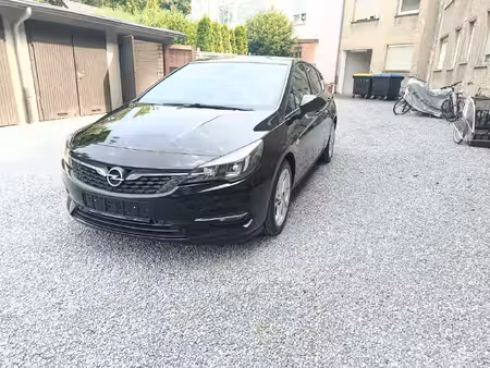 Opel Astra 1.2 110