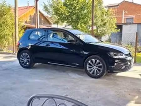 Volkswagen Golf 1.0 TSI