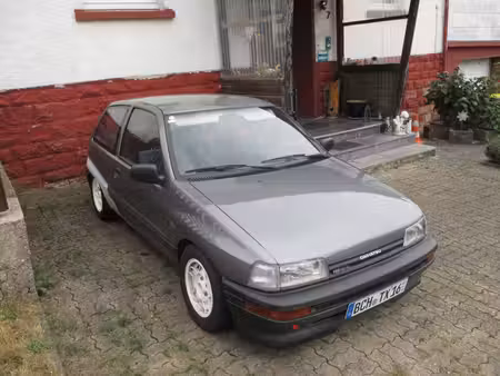 Daihatsu Charade 