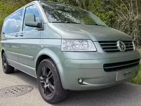 Volkswagen Transporter T5 2.5 TDI 174 Highline