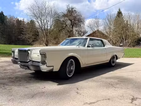 Lincoln Continental V8 7.5