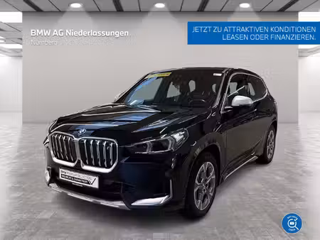 BMW iX1 
