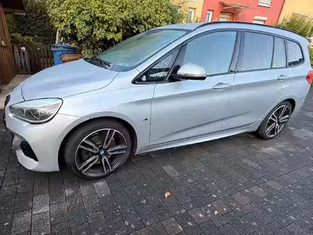 BMW Série 2 220i 2.0 192