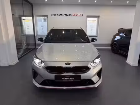 Kia Ceed 1.6 T GDi 204