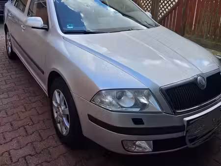 Škoda Octavia 1.6 102 Ambiente