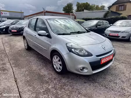 Renault Clio 1.2 75 Authentique
