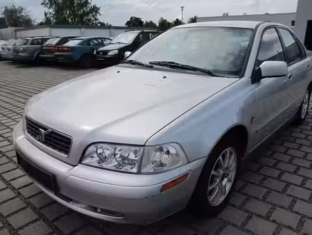 Volvo S40 1.6 109 First Edition