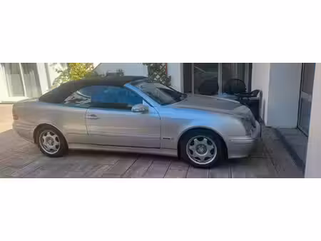 Mercedes-Benz CLK 230 Avantgarde