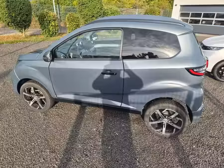 Aixam Crossover