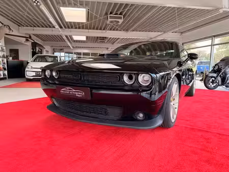 Dodge Challenger Shaker V8 6.4