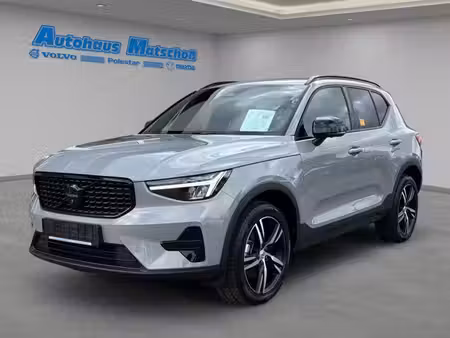 Volvo XC40 B3 2.0 163 Black Edition