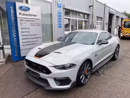 Ford Mustang Fastback V8 5.0 460