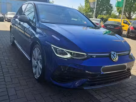 Volkswagen Golf R 2.0 TSI 320 4Motion