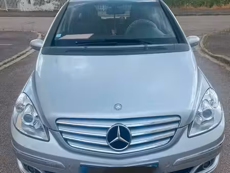 Mercedes-Benz Classe B B 180