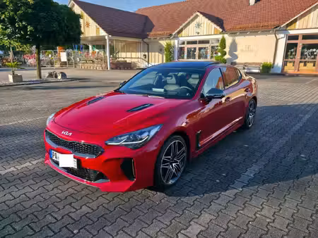 Kia Stinger V6 3.3 T-GDi 370 4x4