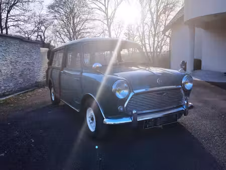 Morris Traveller