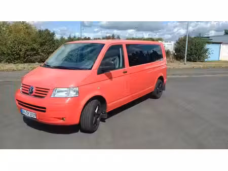 Volkswagen Transporter T5 2.5 TDI 131