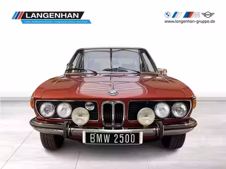 BMW E3 2500