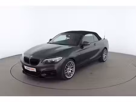 BMW Série 2 218i 1.5 136