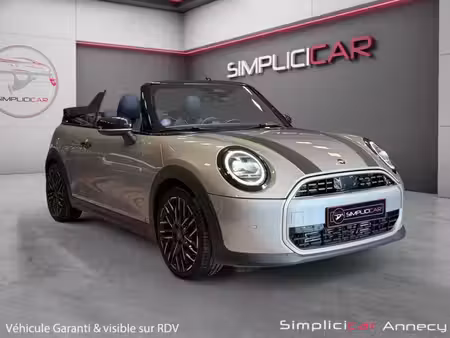 Mini Cabrio Cooper 2.0 163 Favoured