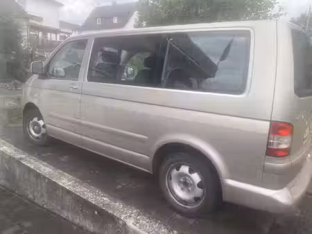 Volkswagen Transporter T5 Startline