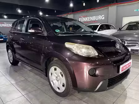 Toyota Urban Cruiser 1.3 99