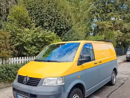 Volkswagen Transporter T5 1.9 TDI 84