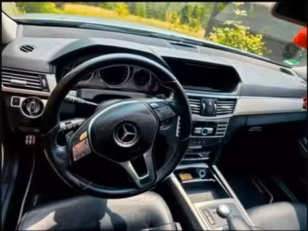 Mercedes-Benz Classe E E 350 V6 3.0 CDI 265 4Matic